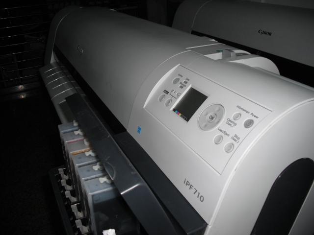 9成新canon佳能ipf710 9成新canon佳能大幅面打印機
