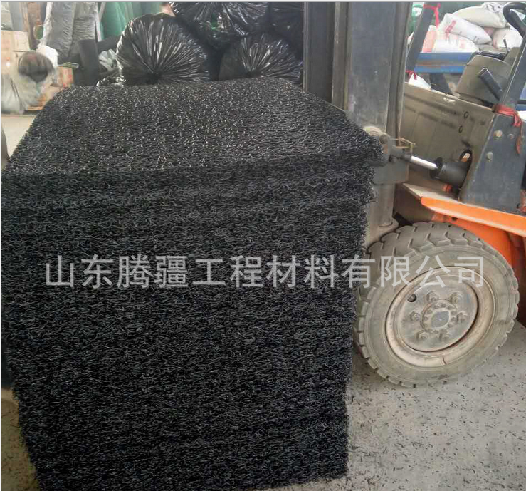 優(yōu)質(zhì)土工席墊生產(chǎn)廠家直銷公園綠化隧道工程用排水席墊滲排水片材
