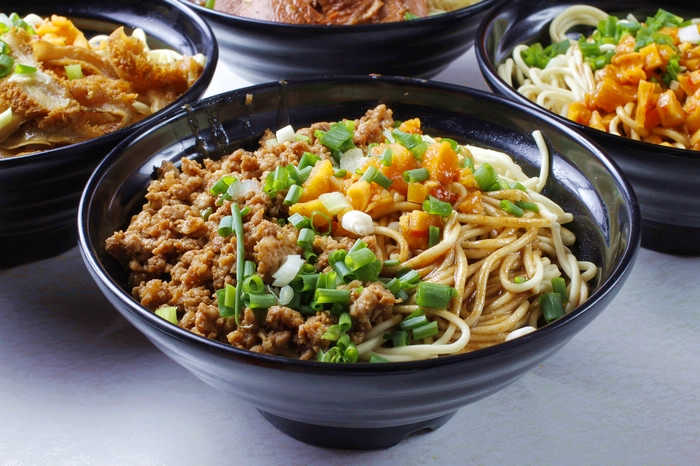 *武漢熱干面培訓(xùn) 包教包會(huì)—武漢佳肴匯特色小吃培訓(xùn)