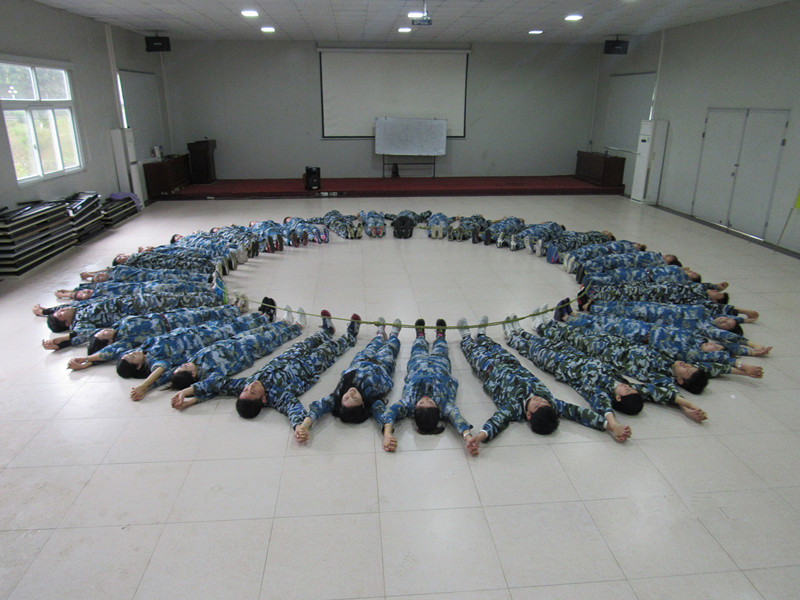 廣州拓展訓(xùn)練公司廣州拓展培訓(xùn)廣州