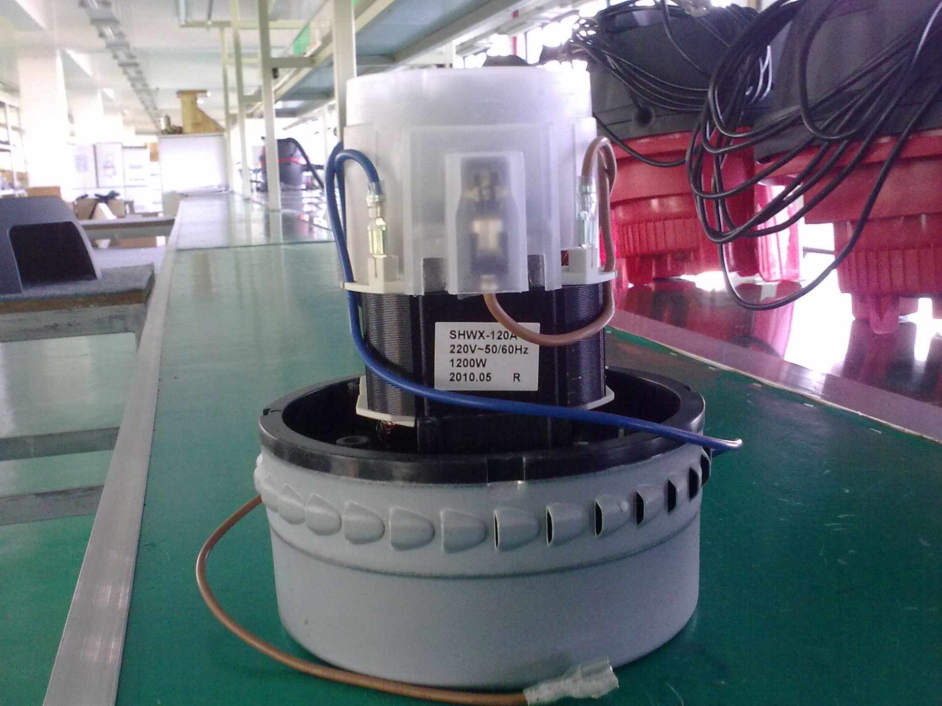 凱德威食品廠電子廠潔凈場(chǎng)所用DL-1245W靜音無塵車間吸塵器