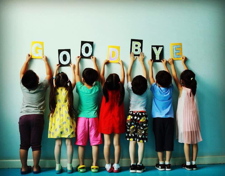 天津幼兒園兒童畢業(yè)照攝影紀念冊定 天津幼兒園畢業(yè)照攝影紀念冊定制