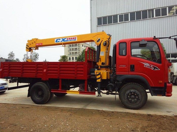 帶自卸功能國五重汽*隨車吊