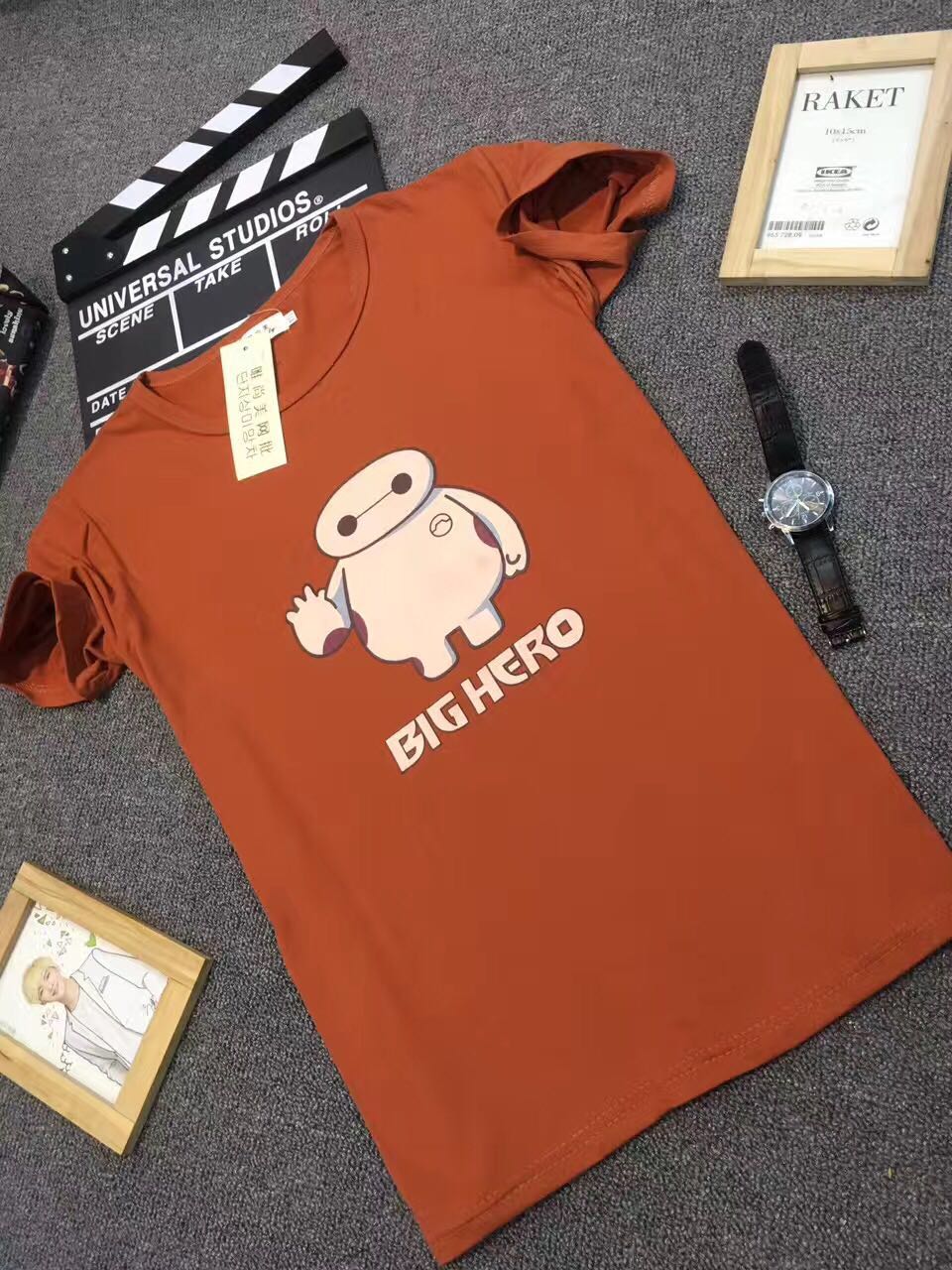 純棉優(yōu)質(zhì)面料女裝T恤批發(fā)