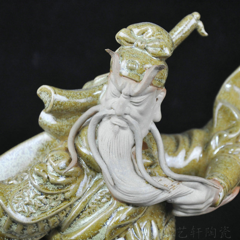 關(guān)公陶瓷擺件 關(guān)公陶瓷擺件價(jià)格 關(guān)公陶瓷擺件廠家關(guān)公陶瓷擺件價(jià)格