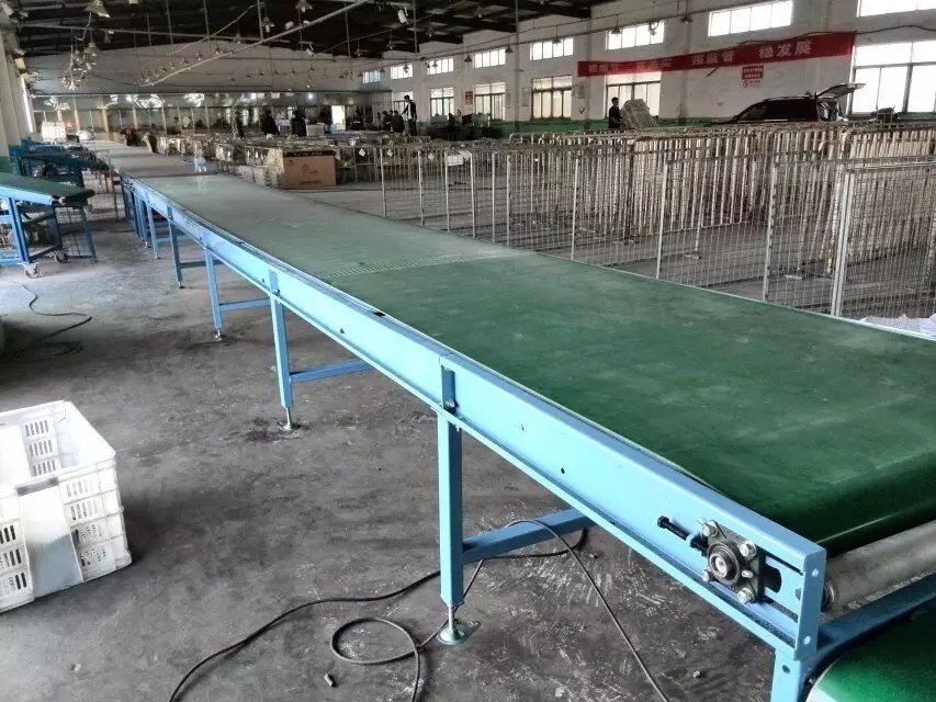 皮帶輸送機(jī)  輸送機(jī)價(jià)格  武漢皮帶輸送機(jī)