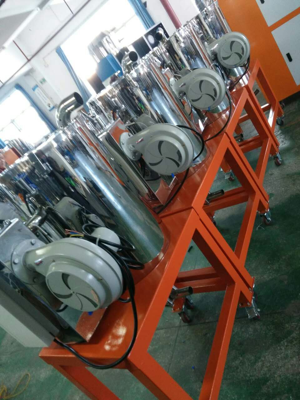 廠家直銷塑拓牌歐化干燥機(jī)