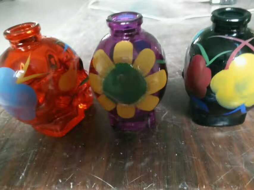 各種工藝瓶骷髏頭瓶時(shí)尚玻璃瓶廠家個(gè)性化玻璃瓶 骷髏頭工藝瓶