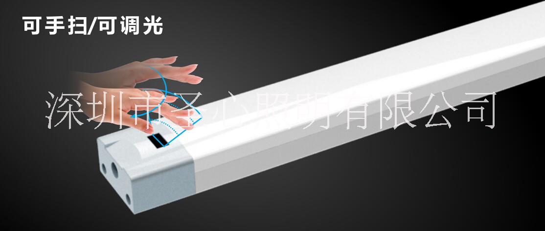 鋁材LED辦公室吊線(xiàn)燈簡(jiǎn)約現(xiàn)代可拼接辦公照明線(xiàn)條燈吊燈燈具廠(chǎng)家