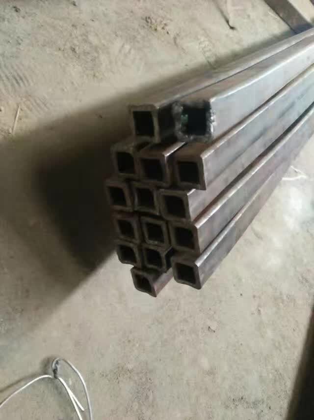方管廠供應(yīng)方矩管12.12*1.