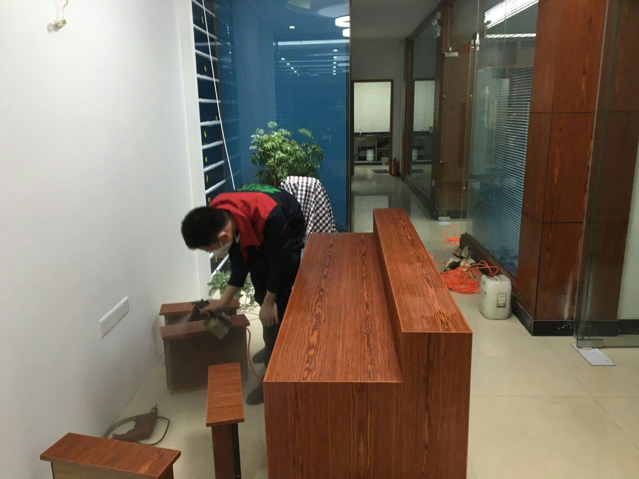 廣州專業(yè)甲醛治理  還你一個(gè)無醛無異味的室內(nèi)環(huán)境