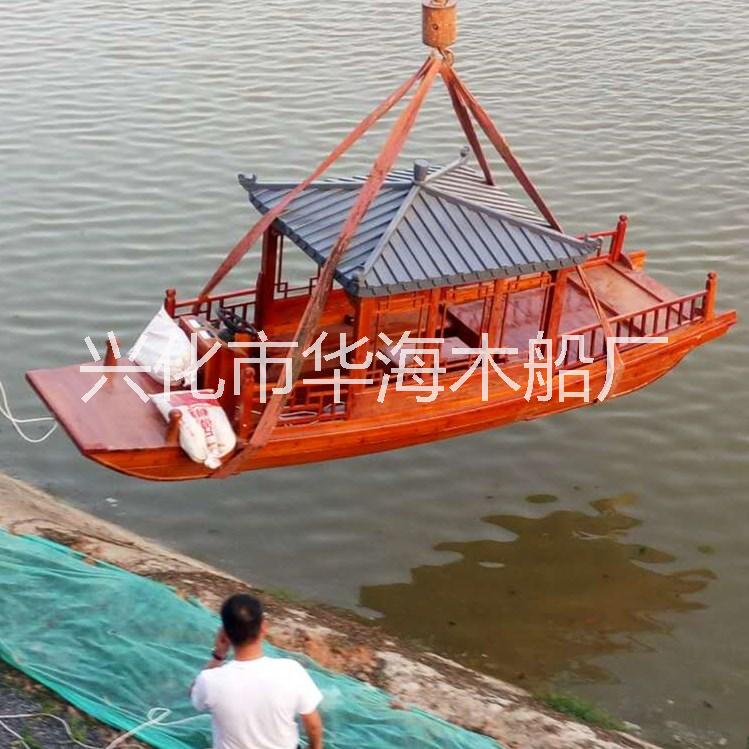 仿古亭子船 搖櫓船 烏篷船 觀光游船 電動游船 景區(qū)游船