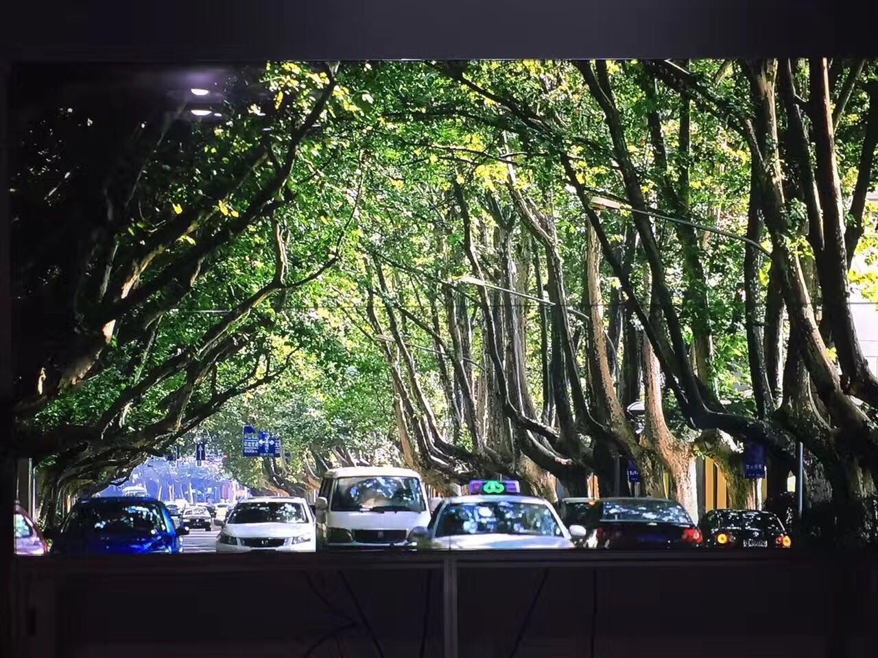 無縫拼接屏，廠家定制方案，市場批發(fā)