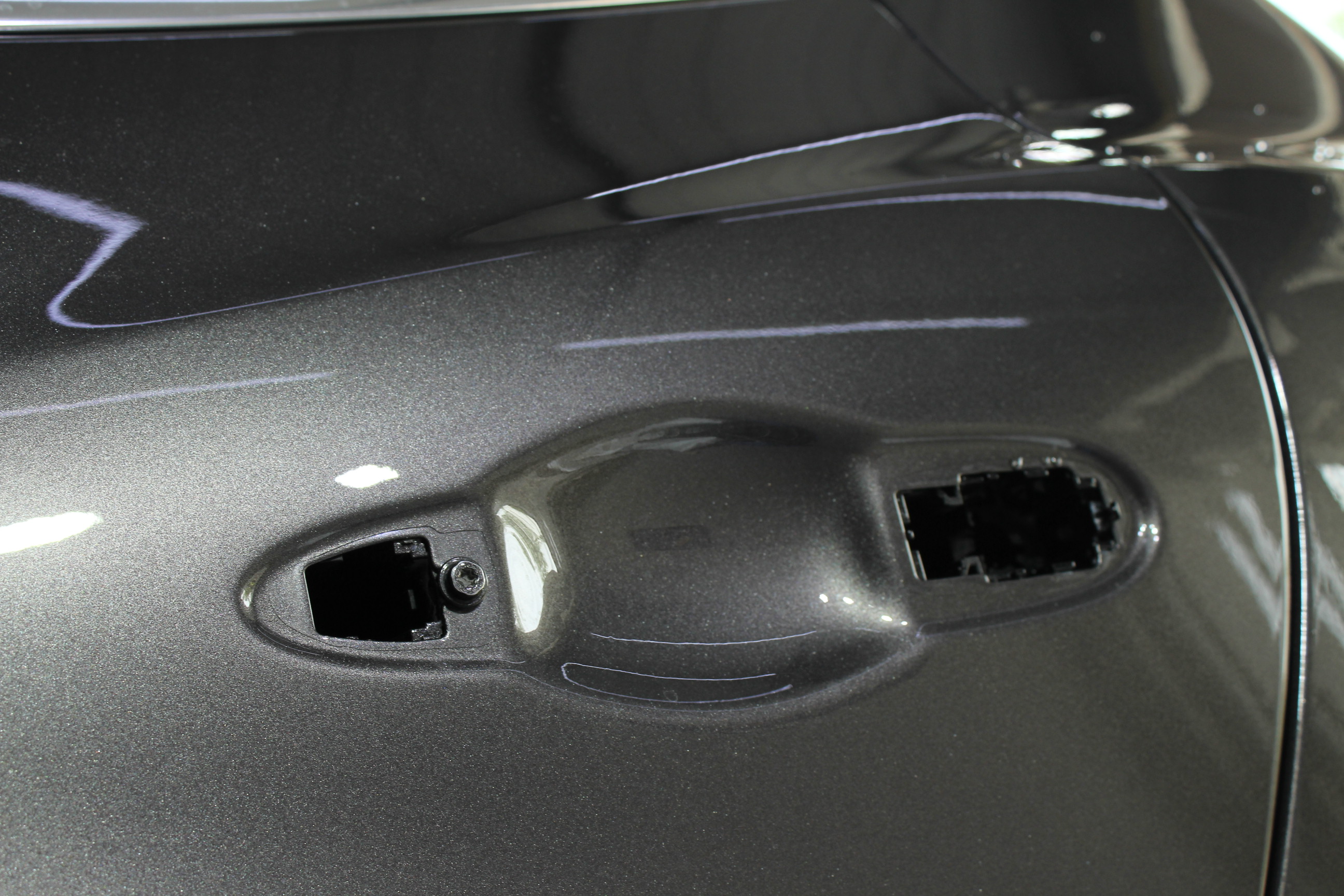 成都透明膜，隱形車衣 成都隱形車衣貼膜店 成都本地隱形車衣貼膜店