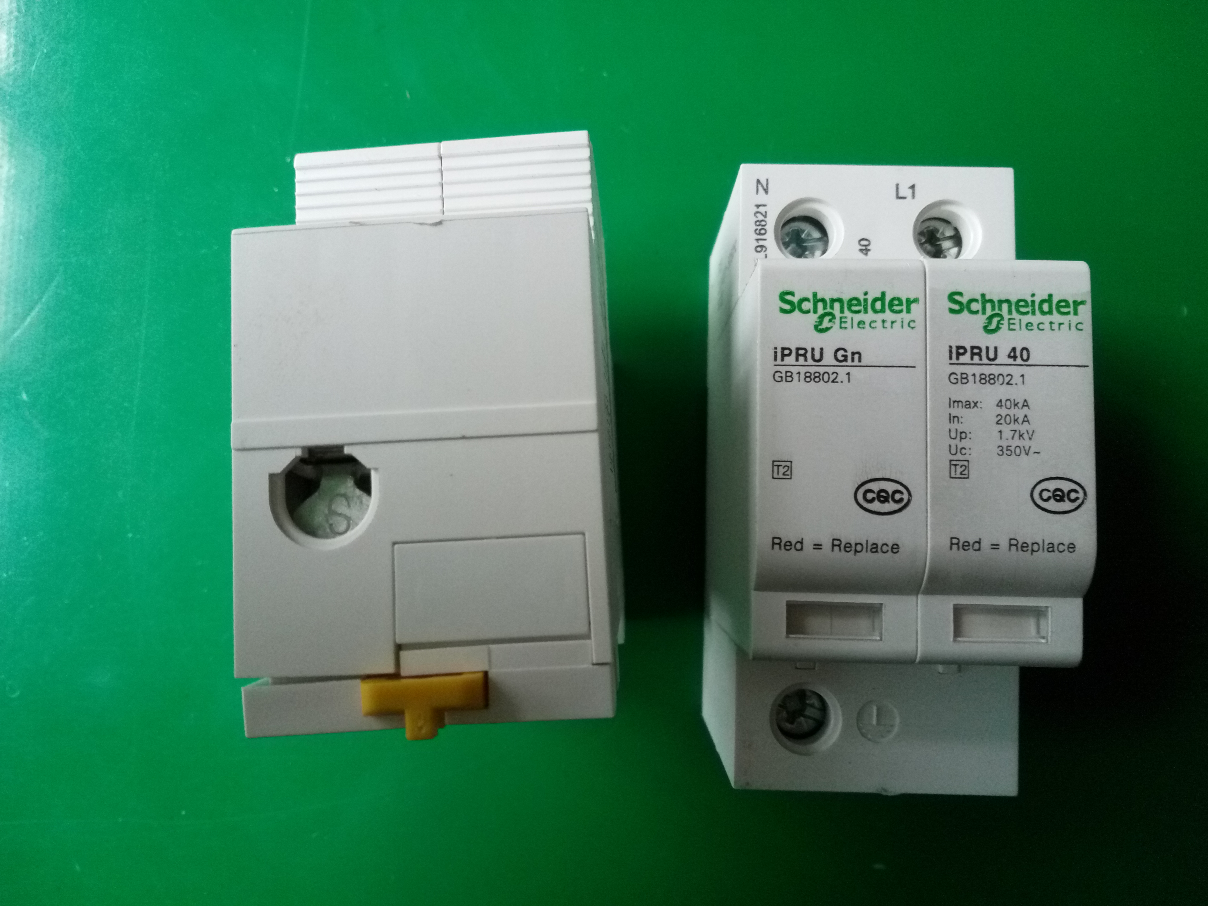 施耐德廠家防雷浪涌保護(hù)器IPR-20KA40KA65KA/2P3P4P二級(jí)防雷