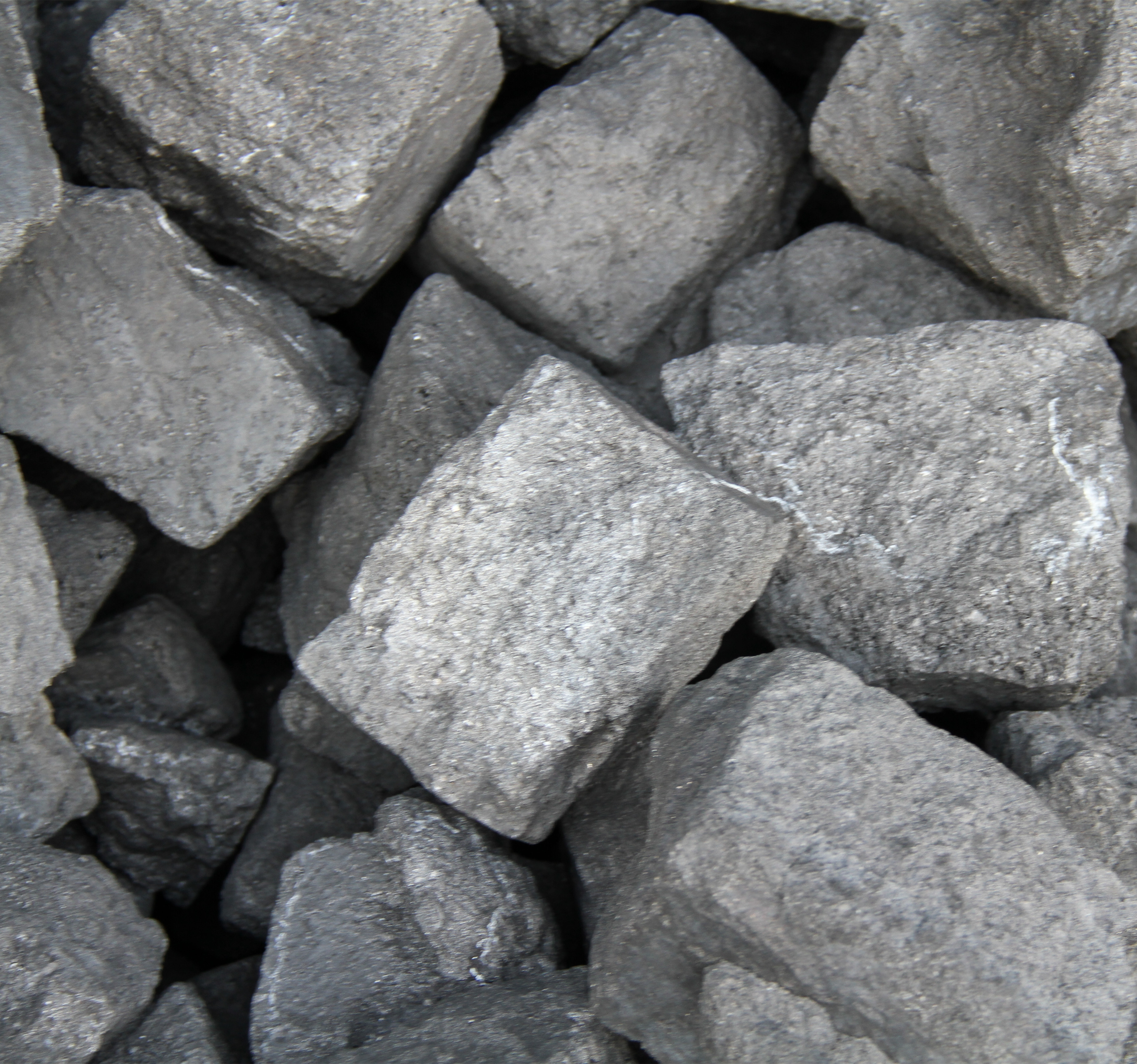 供應用于高爐鑄造的一級焦炭、二級焦炭、低硫焦炭、