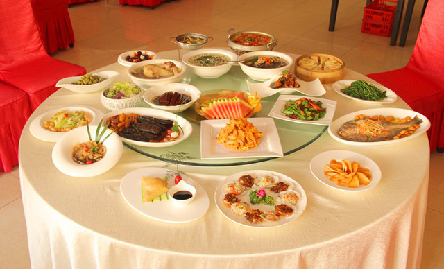 專業(yè)圍餐 專業(yè)制作特色圍餐