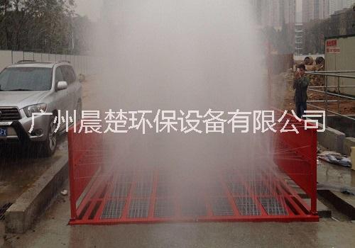 市政規(guī)定珠海工地洗車機(jī)安裝政策 珠海建筑工地滾軸式洗車機(jī)選晨楚