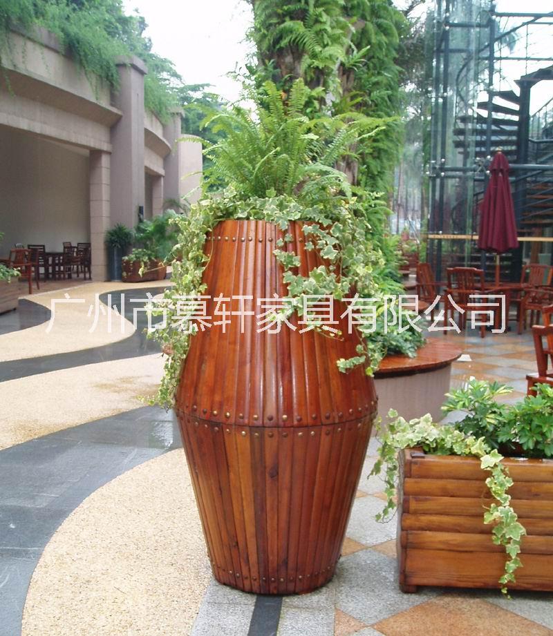 景觀園林鋼木結(jié)構(gòu)花箱廠家 景觀園林鋼木結(jié)構(gòu)花箱廠家