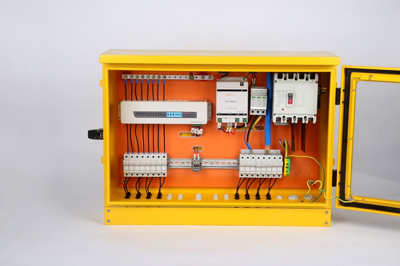 山西 太陽(yáng)能光伏匯流箱直流匯流箱 防雷匯流箱 10Kw項(xiàng)目廠家定制 光伏防雷匯流箱