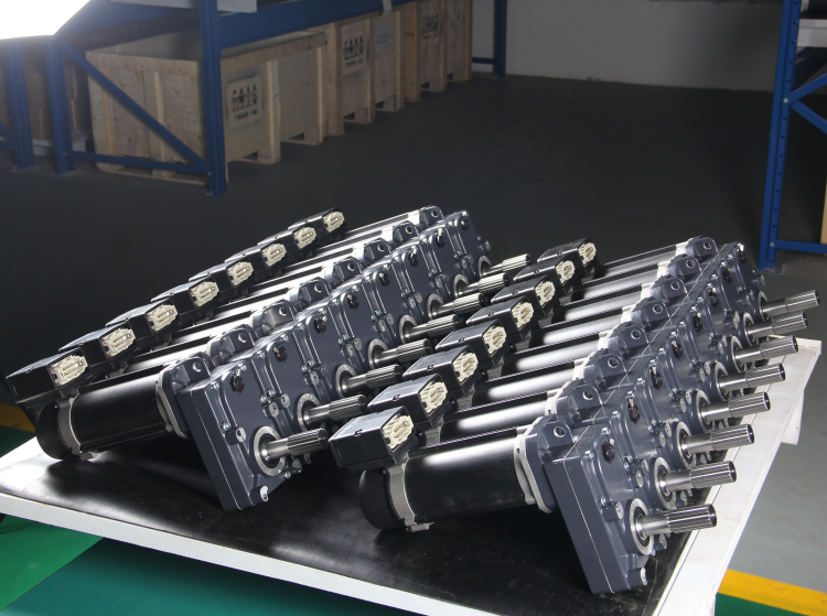 歐式驅(qū)動電機(jī)1.5KW*運(yùn)行電機(jī)歐式葫蘆電機(jī)