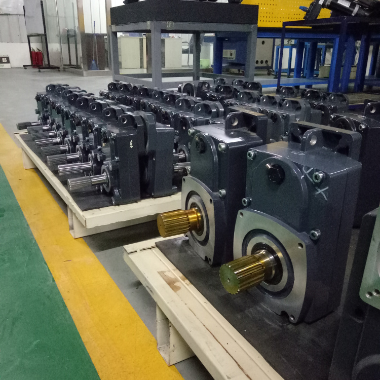 歐式驅(qū)動電機(jī)1.5KW*運(yùn)行電機(jī)歐式葫蘆電機(jī)