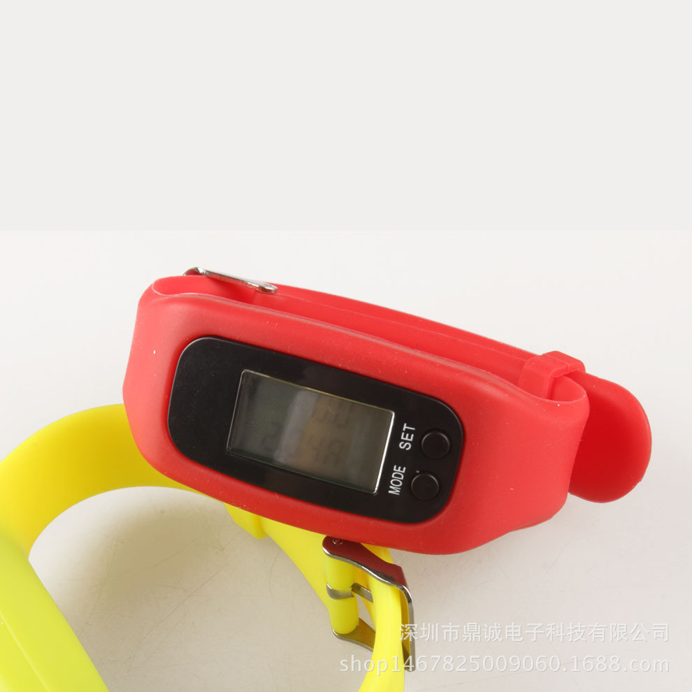 3D計步器手表 運(yùn)動手表 硅膠手表手環(huán) 智能感應(yīng)計步器 3D顯示 3D計步器，硅膠手表