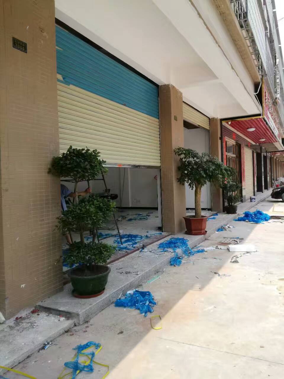 東莞樟木頭卷閘門安裝價格維修報價