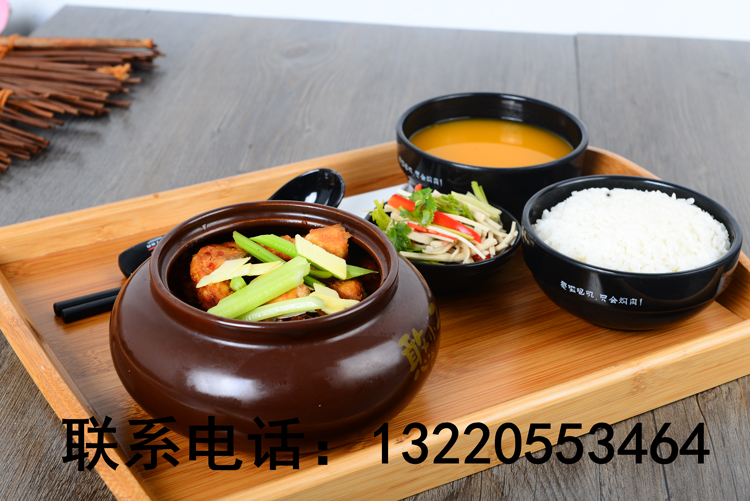 憨小二壇子燜肉加盟店好經(jīng)營嗎