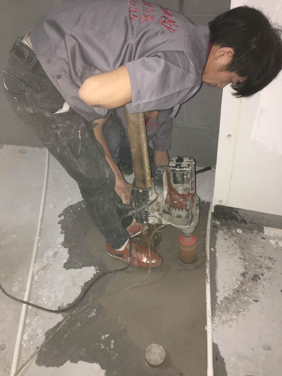 上虞管道疏通 上虞空調(diào)維修哪家便宜 上虞uan哪家便宜 上虞管道疏通電話 上虞化糞池清理電話 上虞馬桶拆裝維修電話