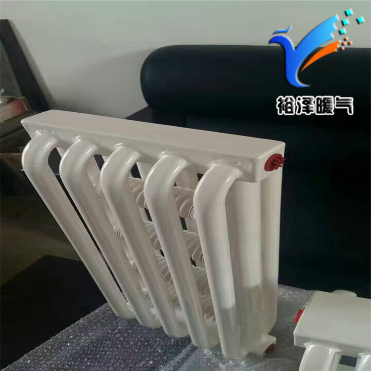 供應(yīng)衡水裕澤圓弧暖氣片散熱器