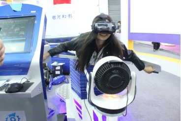 翼裝飛行虛擬現(xiàn)實(shí)VR設(shè)備廠家極限運(yùn)動(dòng)好玩刺激很安全