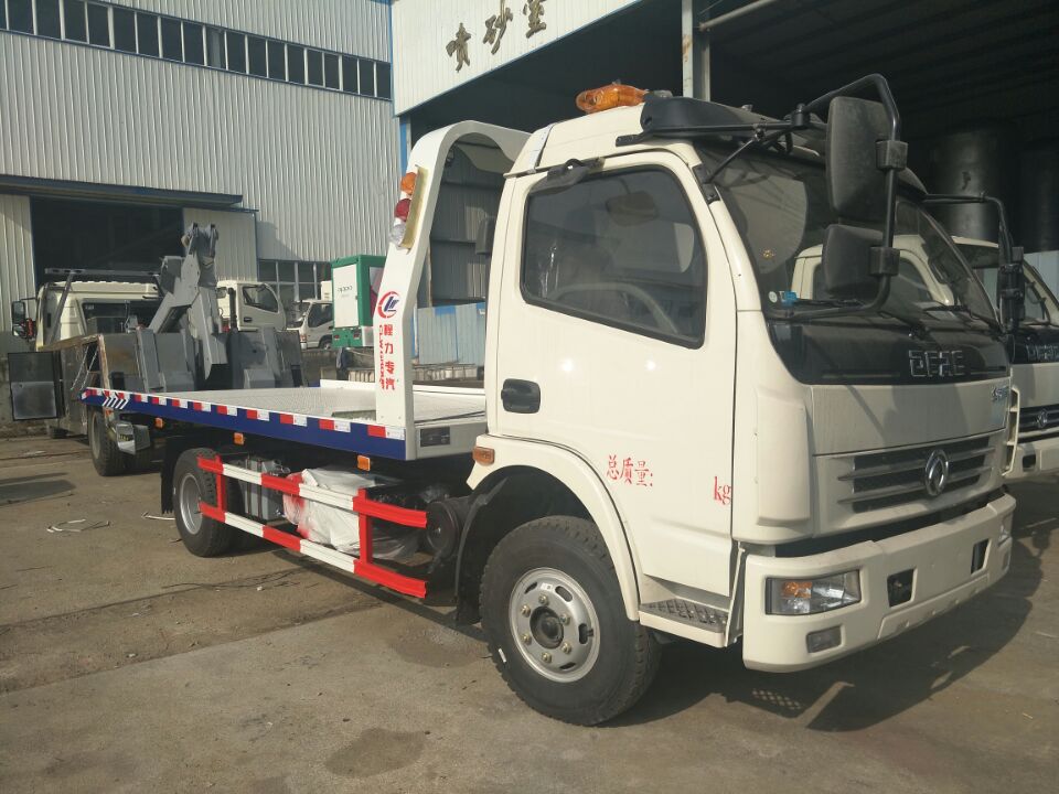 湖北程力清障車廠家直銷*惠