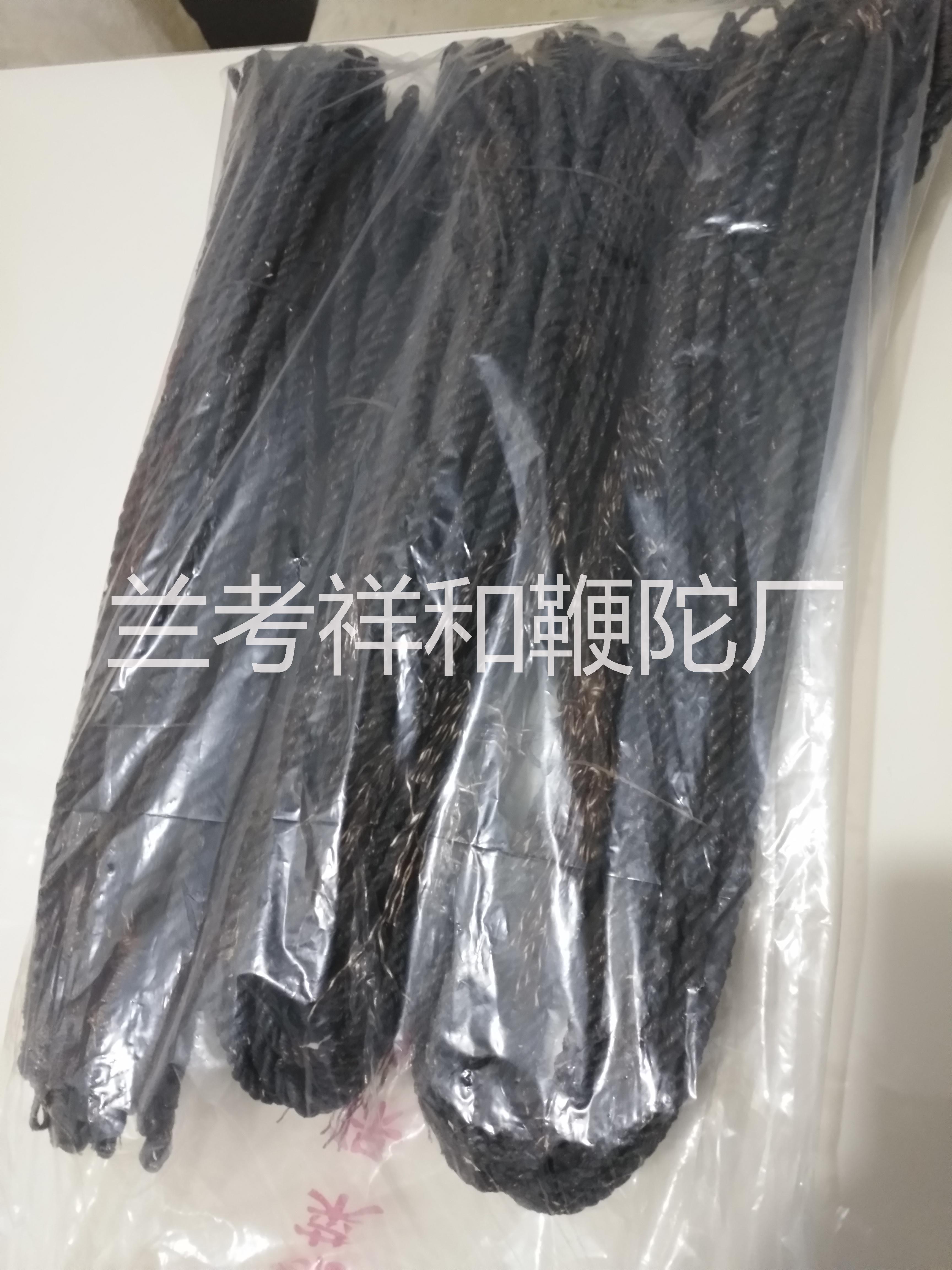 供應(yīng)響鞭鋼鞭麒麟鞭鞭穗鞭頭長60cm2斤以下鋼鞭使用