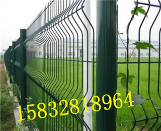 桃型柱護(hù)欄網(wǎng)