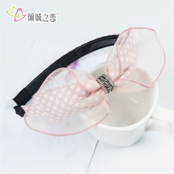 晶莎傾城之戀珍珠配飾布藝女孩發(fā)箍批發(fā)定制