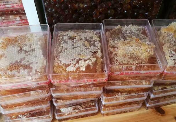 云南純*蜂蜜 土蜂蜜百花蜜 *蜂蜜的功效吃法*蜂蜜的價格