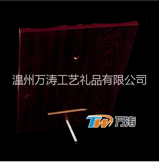 紅木帶花框獎(jiǎng)牌 金箔 絲印雕刻 腐蝕獎(jiǎng)牌 授權(quán)牌