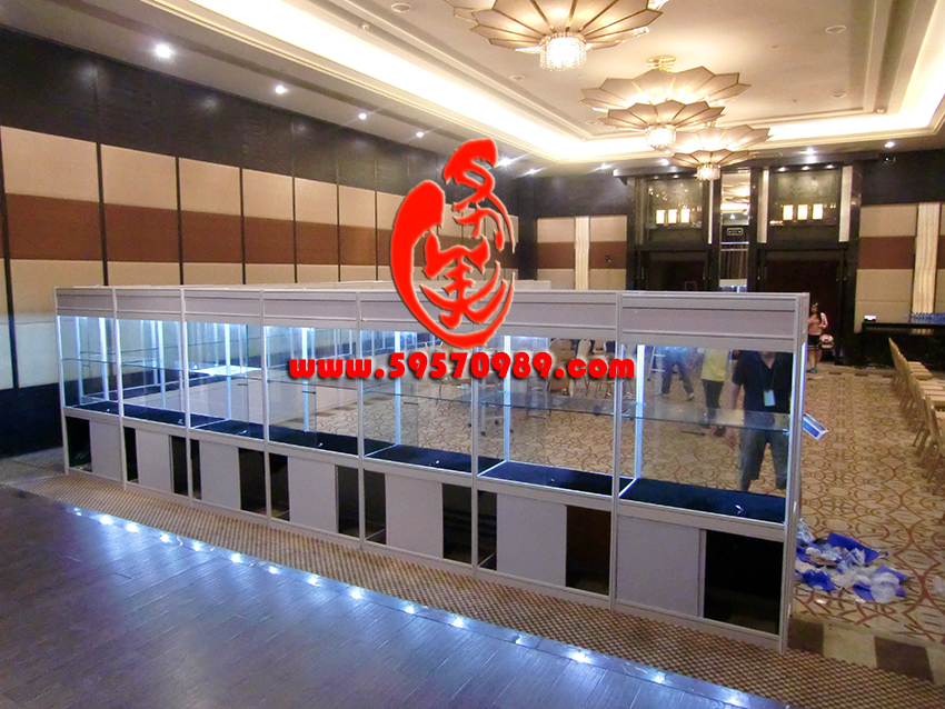 上海鋁合金展示柜2米高柜出租