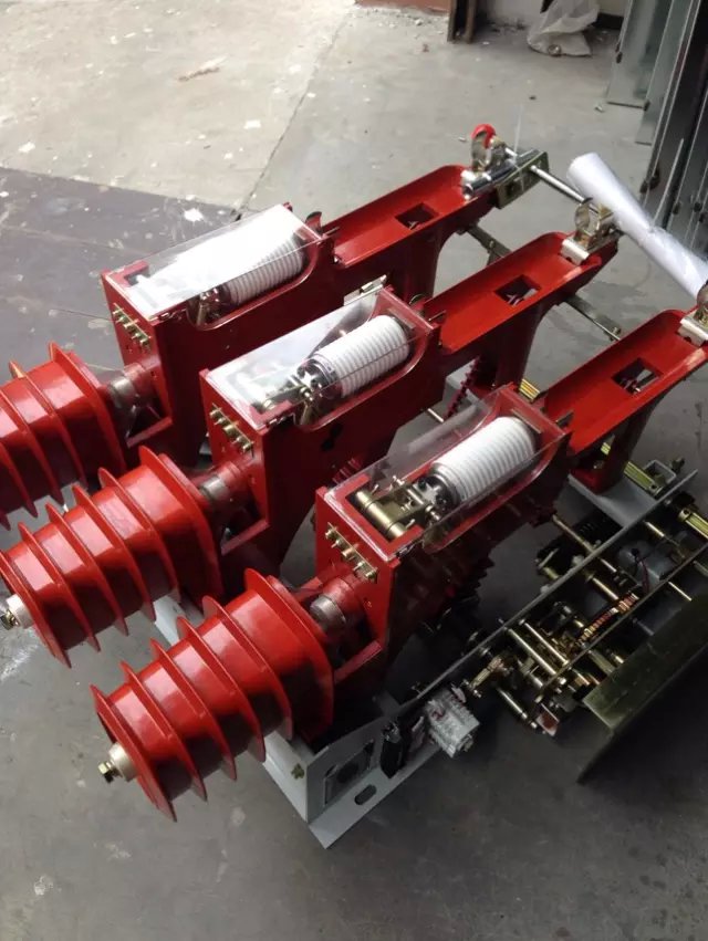 貴陽 10kv戶內(nèi)高壓負荷開關(guān)系列.FZN25-12D電動型負荷開關(guān)
