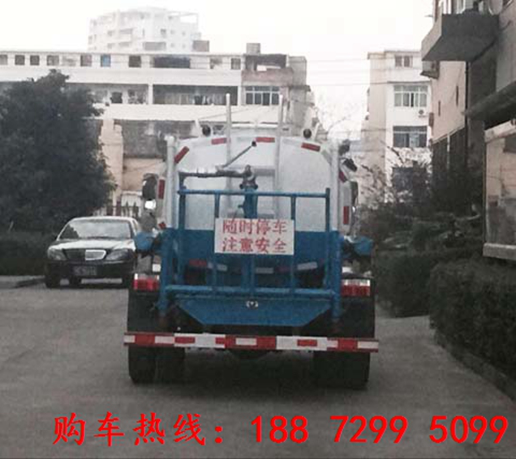 廠家直銷東風(fēng)天錦12方灑水車