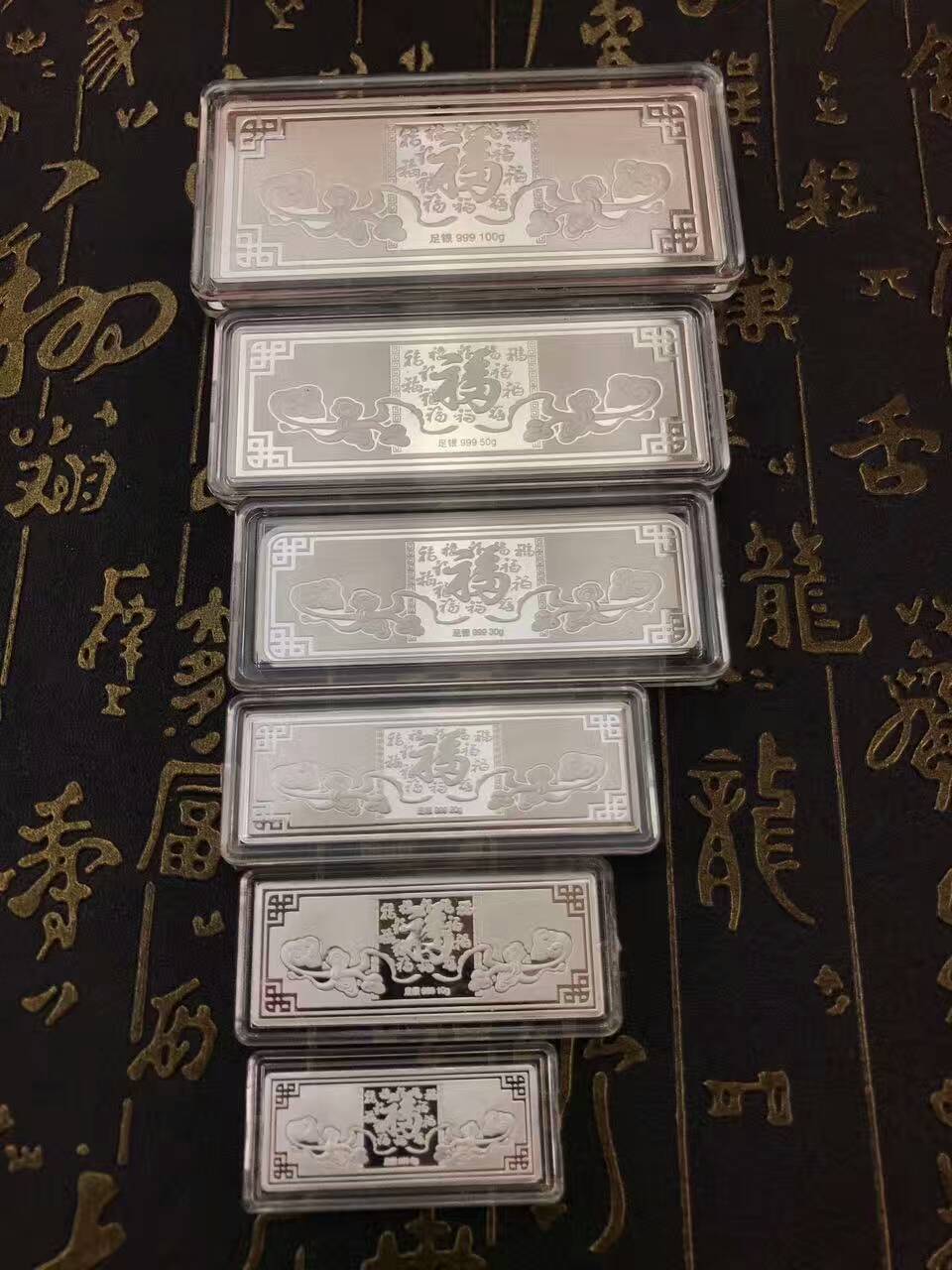 專業(yè)定做公司員工*紀(jì)念章徽章