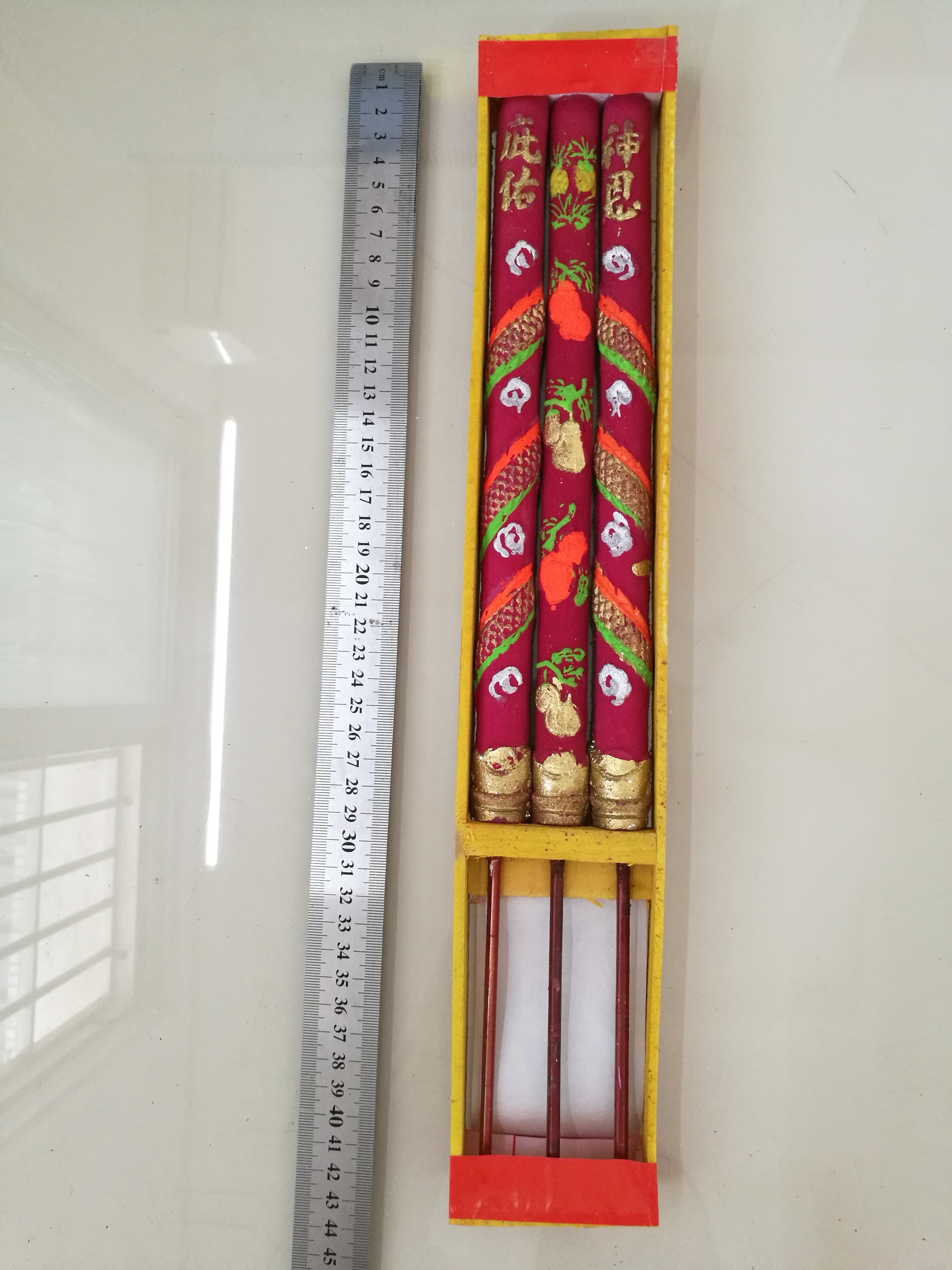 公明行批發(fā) LA008吐煙水晶龍香42CM，進口龍香，越南龍香