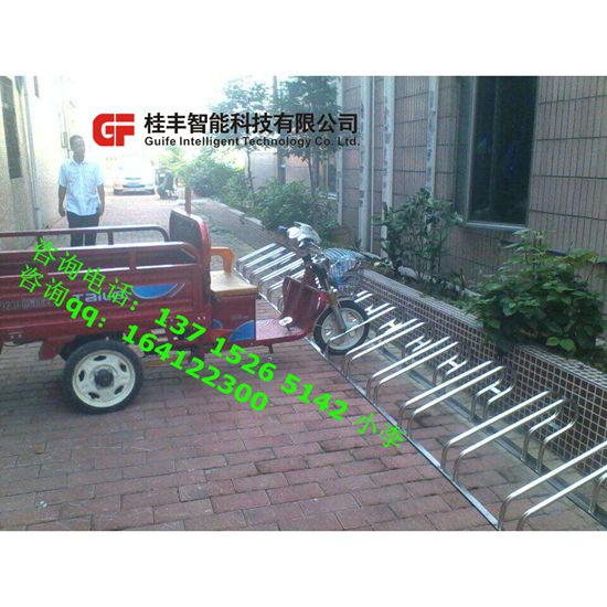 自行車停車架尺寸   廊坊碳素鋼自行車存放架規(guī)格