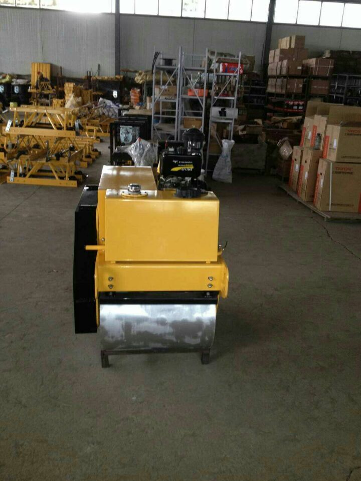 手扶式壓路機，壓路機廠家，壓路機價格，小型壓路機分類