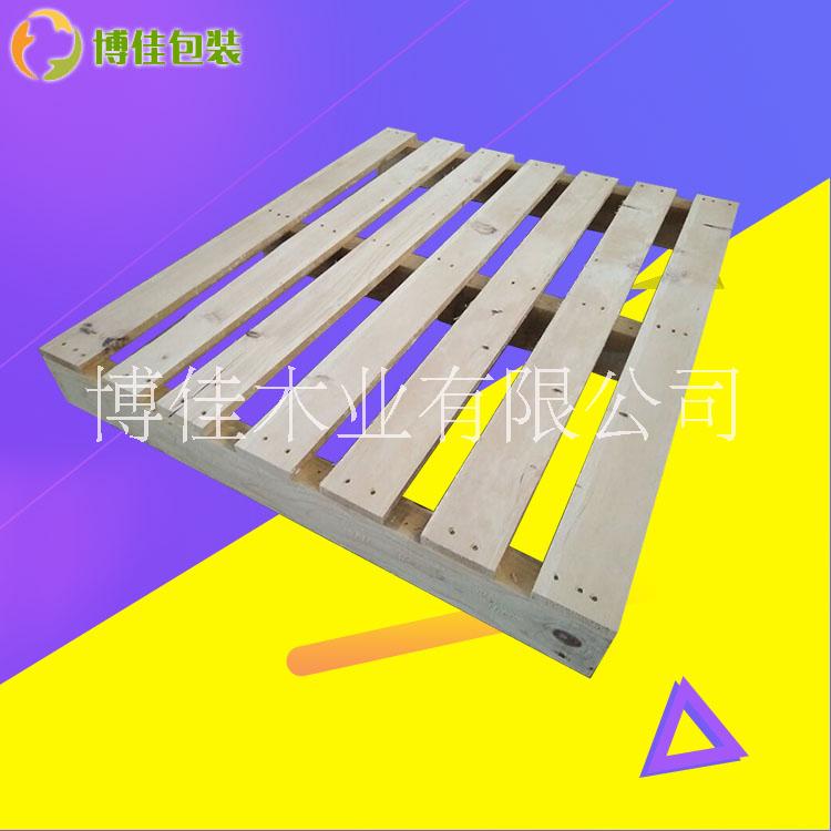 標(biāo)準(zhǔn)木托盤淄博木托盤生產(chǎn)廠家 臨沂木托盤生產(chǎn)廠家 德州木托盤生產(chǎn)廠家