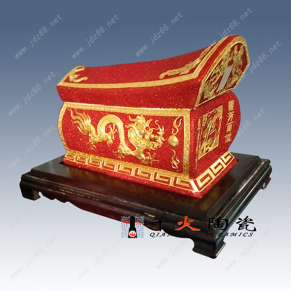 景德鎮(zhèn)骨灰盒陶瓷白事喪葬用品大全 骨灰棺材批發(fā)