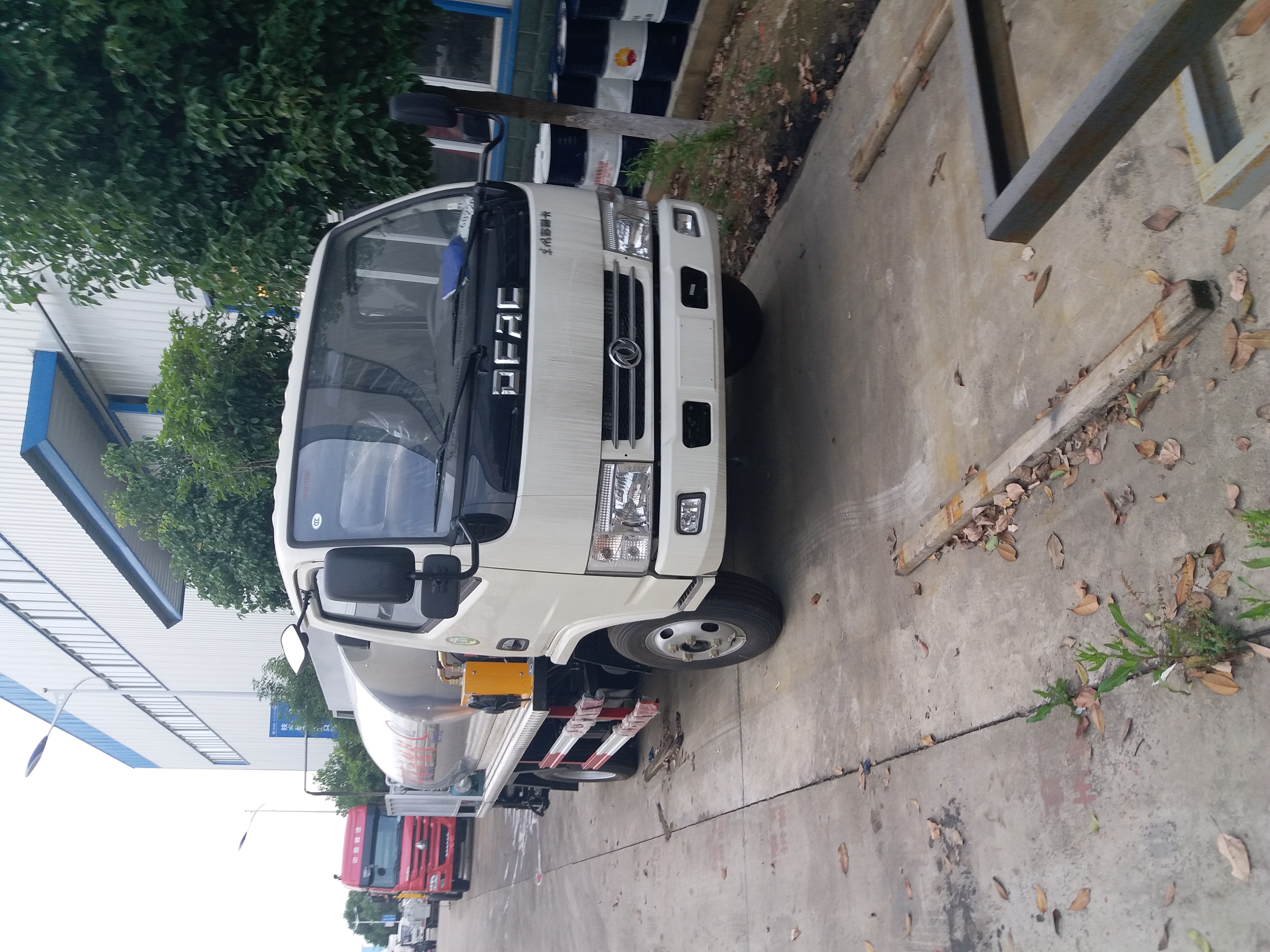 河北瀝青灑布車(chē)廠家@河北瀝青灑布車(chē)報(bào)價(jià)@河北5-10噸瀝青灑布