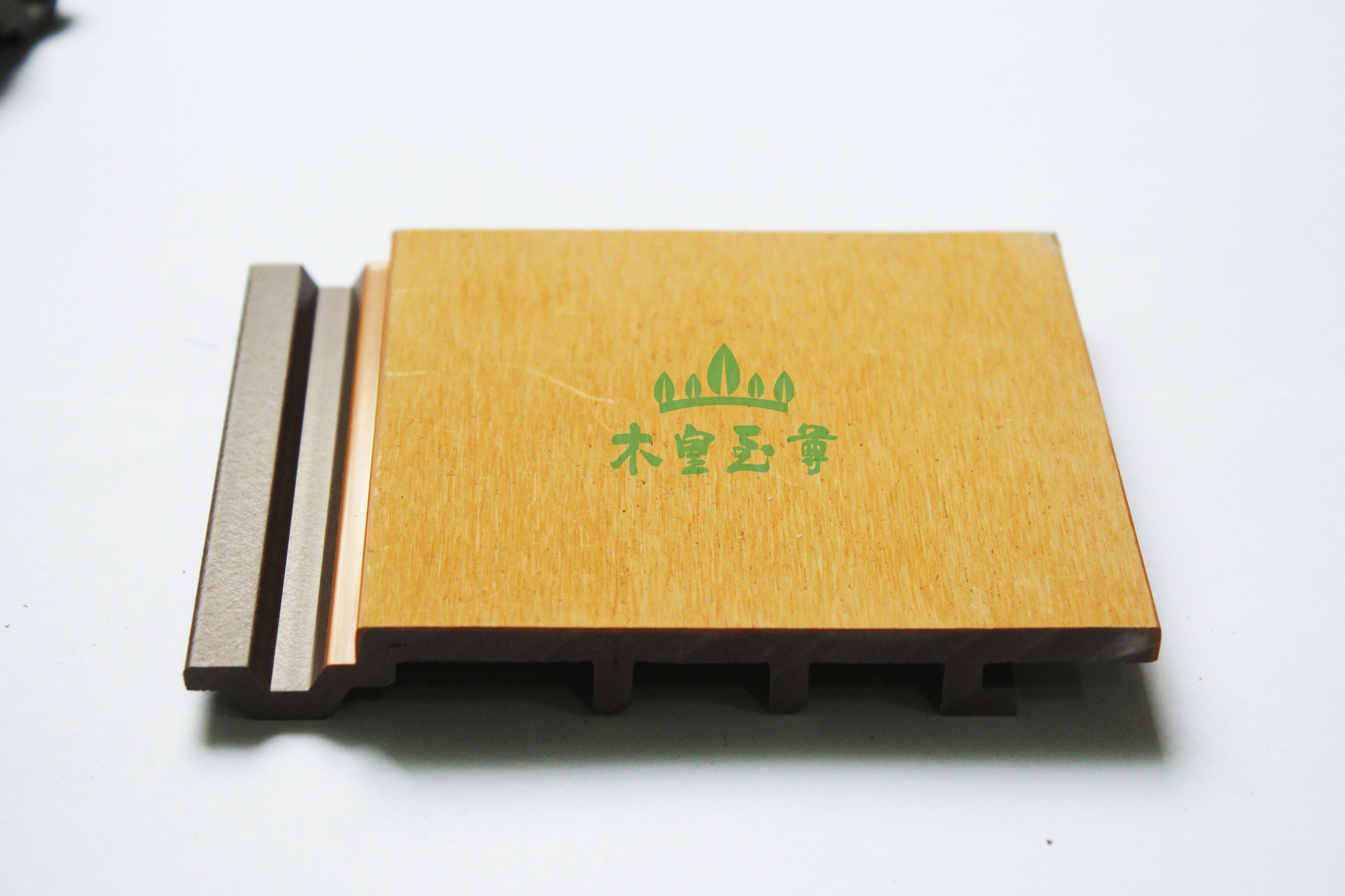 戶外環(huán)保材料廠家批發(fā)-木皇*