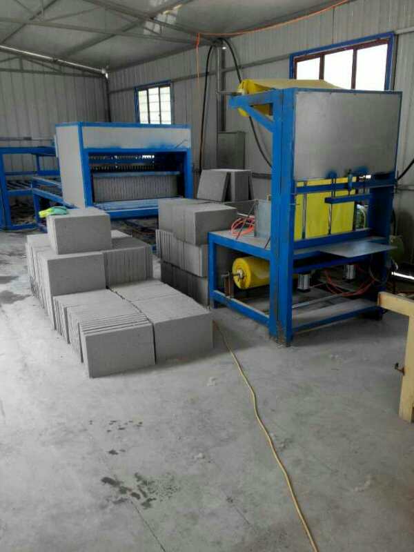 水泥發(fā)泡切割機(jī) 水泥發(fā)泡切割機(jī)全套設(shè)備生產(chǎn)廠家 發(fā)泡水泥切割機(jī)